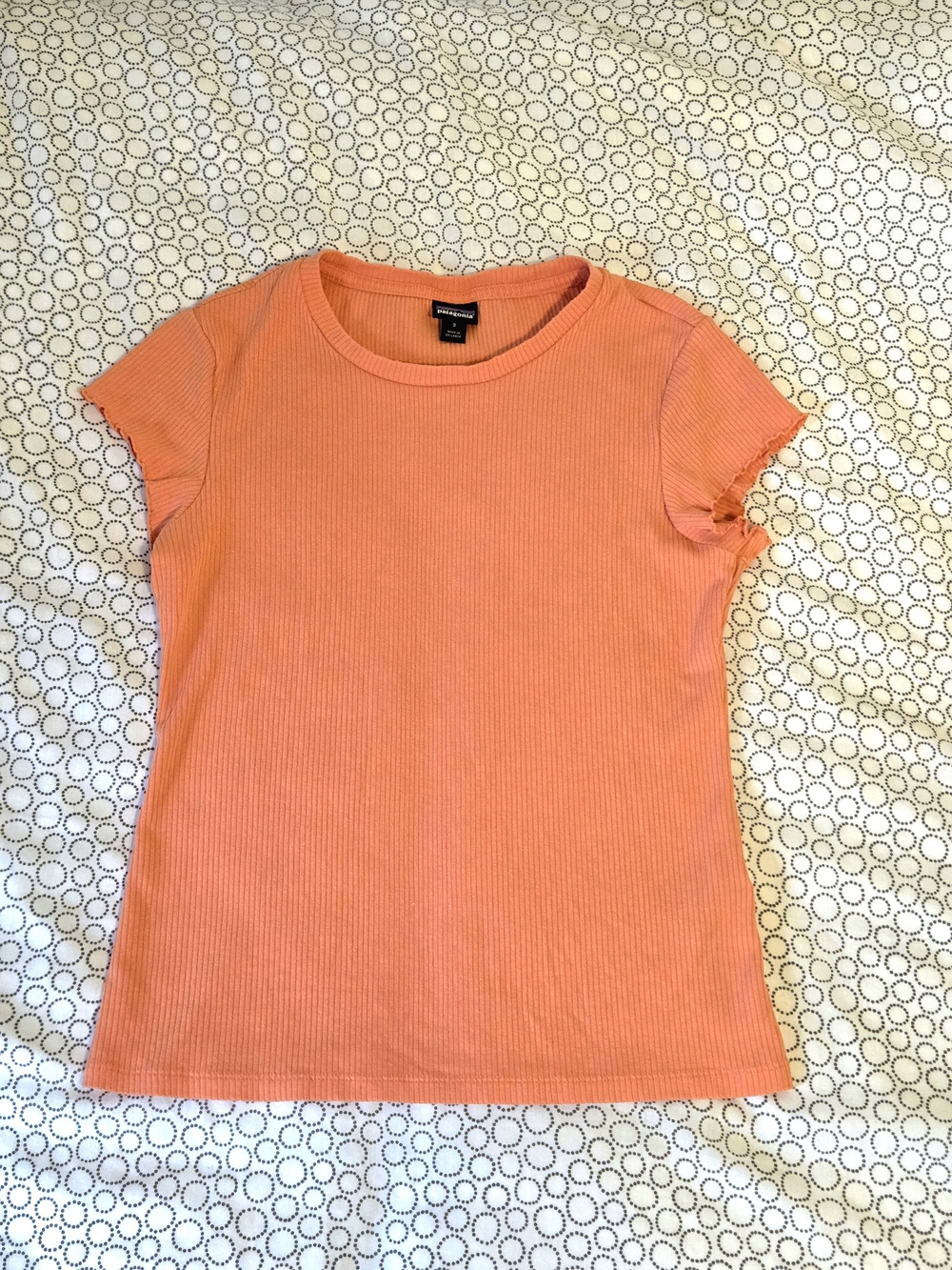 Patagonia ribbed baby tee – size S